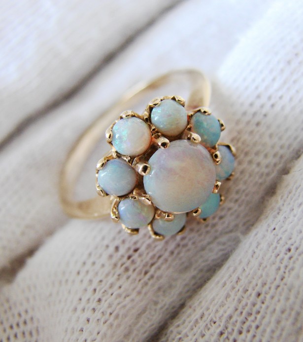 inel aur 14k cu opal natural  opale unicat