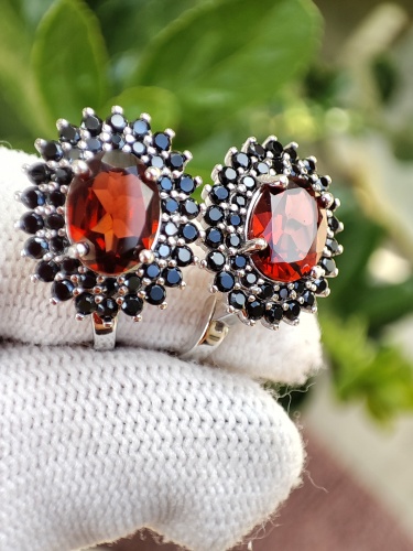 925 Cercei argint cu granat