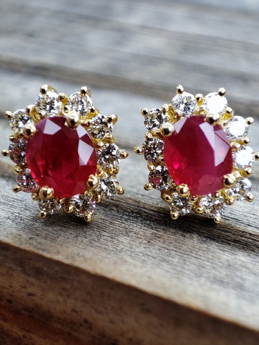 Cercei aur 18k Royal cu Rubin Natural rubine si Diamante naturale