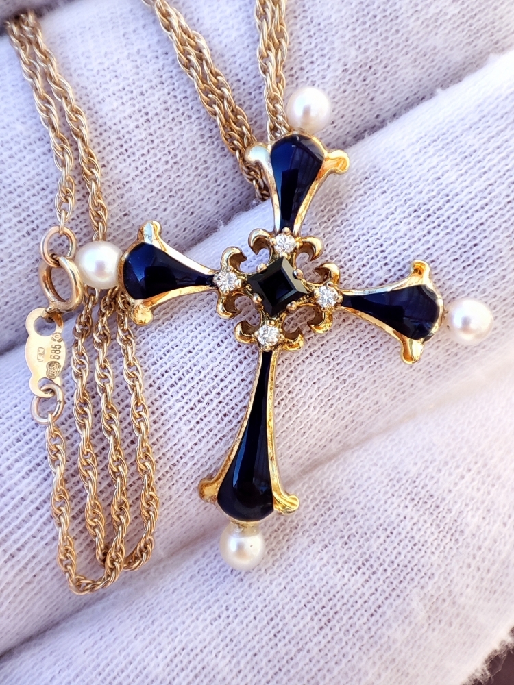 Faberge pandantiv Cruciulita Cruce Aur 14K Cu Email Diamante Safir Si Perle Franklin Mint