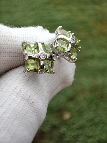 925 Cercei argint cu peridot