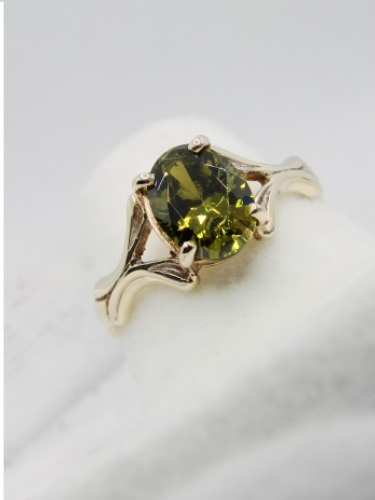 Inel aur 14k granat olive -