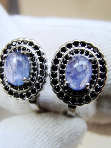 925 -cercei cu tanzanit si spinel negru