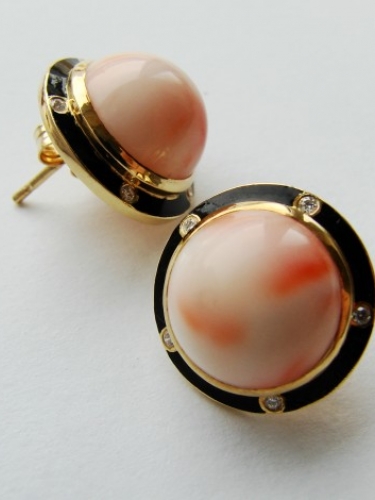 Cercei aur 18k coral natural somon diamante email negru unicat