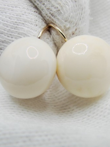 Cercei Aur 14K Cu Coral Natural Alb Unicat