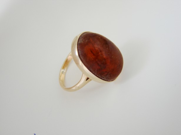 inel aur 14k exclusiv cu chihlimbar