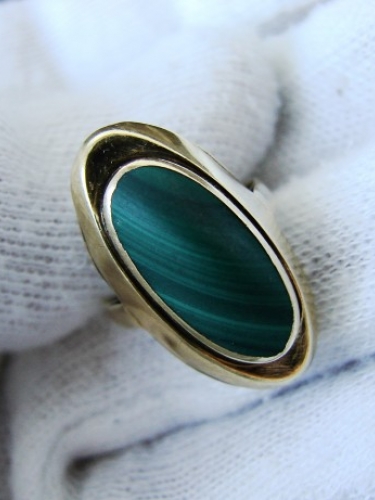 Inel aur 14k cu malachit natural austria unicat