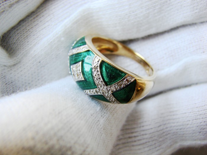 Inel Aur 14K Cu Diamante Si Email Verde