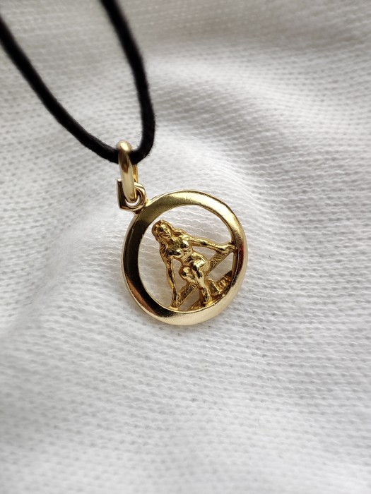 Pandantiv medalion aur 18k zodiac zodia fecioara