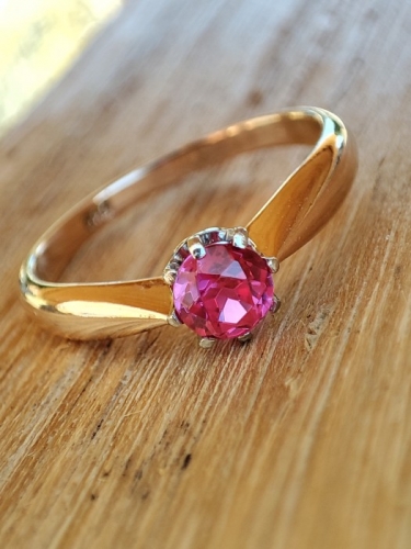 Inel aur 14k francez cu rubelit