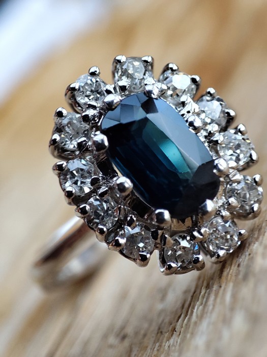 Inel aur alb 14k de logodna Royal cu safir si diamante EU 48 UNICAT