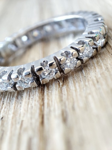 Inel aur 18k full eternity memory cu diamante brilliante 0.80ct. certificat