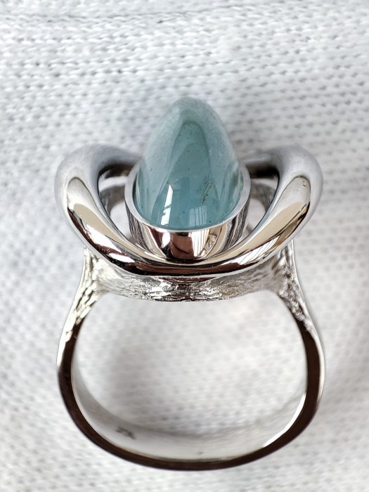Inel aur alb 14k cu Acvamarin Aquamarin natural cabochon by Wilhelm Müller