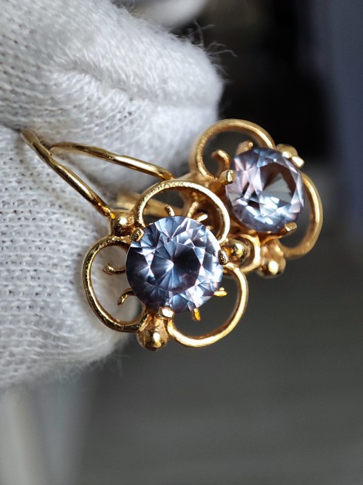 Cercei aur 14k cu alexandrite alexandrit mov  verde unicat