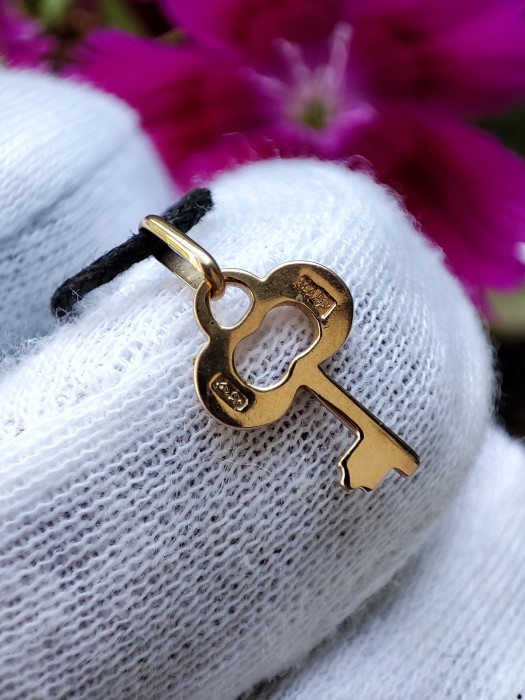 Pandantiv cheie aur 14k 583 rusia aur rusesc cheia din aur