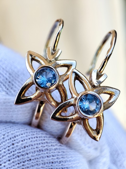 Cercei aur 14k ungaria cu topaz albastru