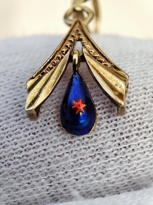 Pandantiv aur 18k email cobalt amuleta unicat franta