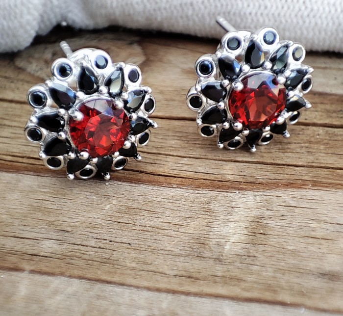 925 CERCEI ARGINT CU GRANAT SI SPINEL