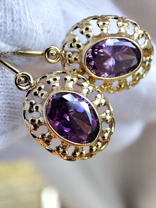 Cercei aur 14k cu ametist african fleur de lis ungaria