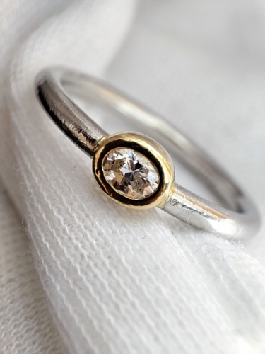 Inel aur 18k PLATINA PT950 cu diamant oval unicat